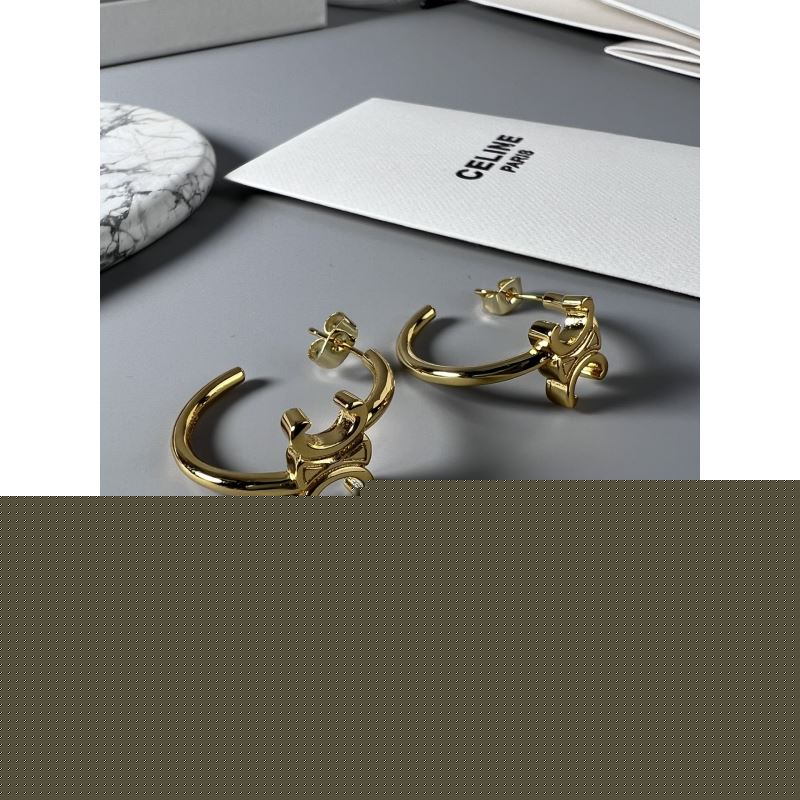 Ce**e earrings